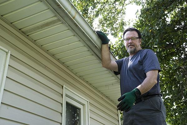 crew at Gutter Cleaning of Stickney